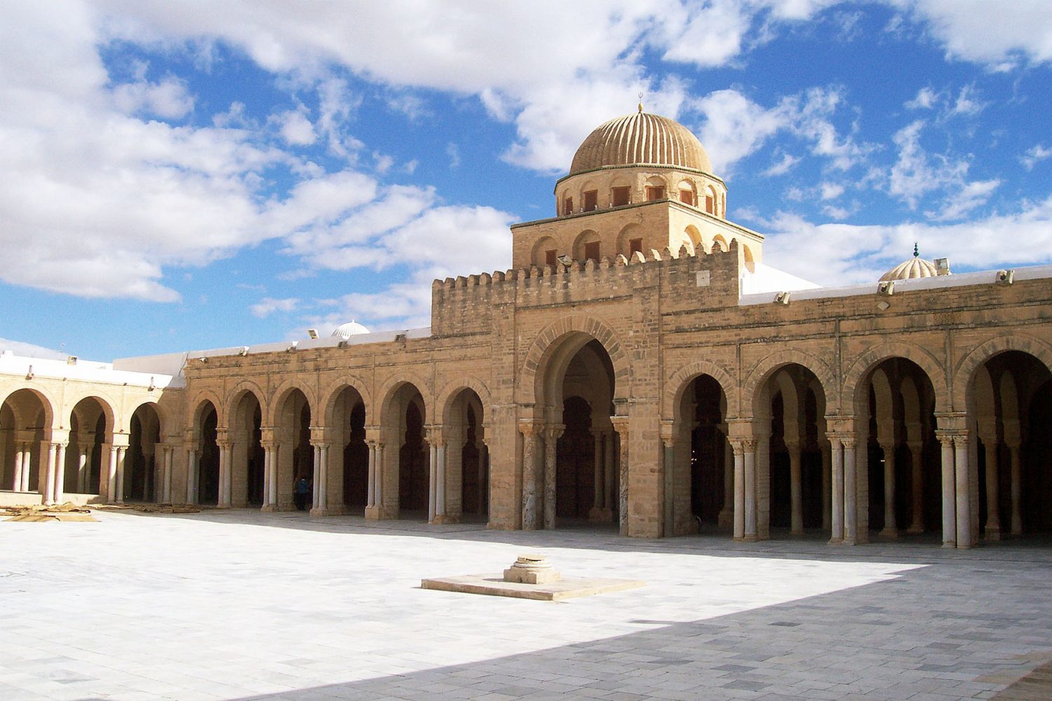 Kairouan mosque: cultural tourism
