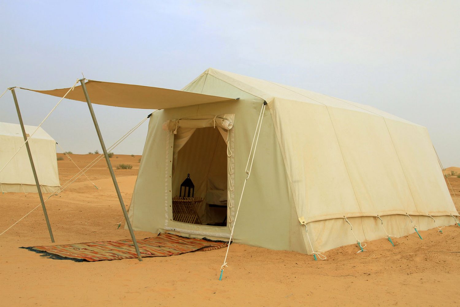 Bivouac camping overnight in the Tunisian Sahara