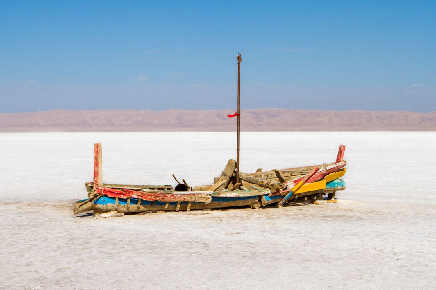 Oasis Desert: Chott El Jerid Salt Lake