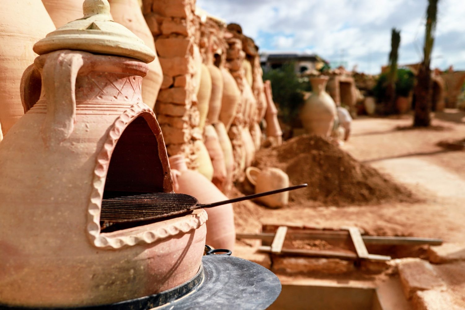 Djerba Guellela pottery