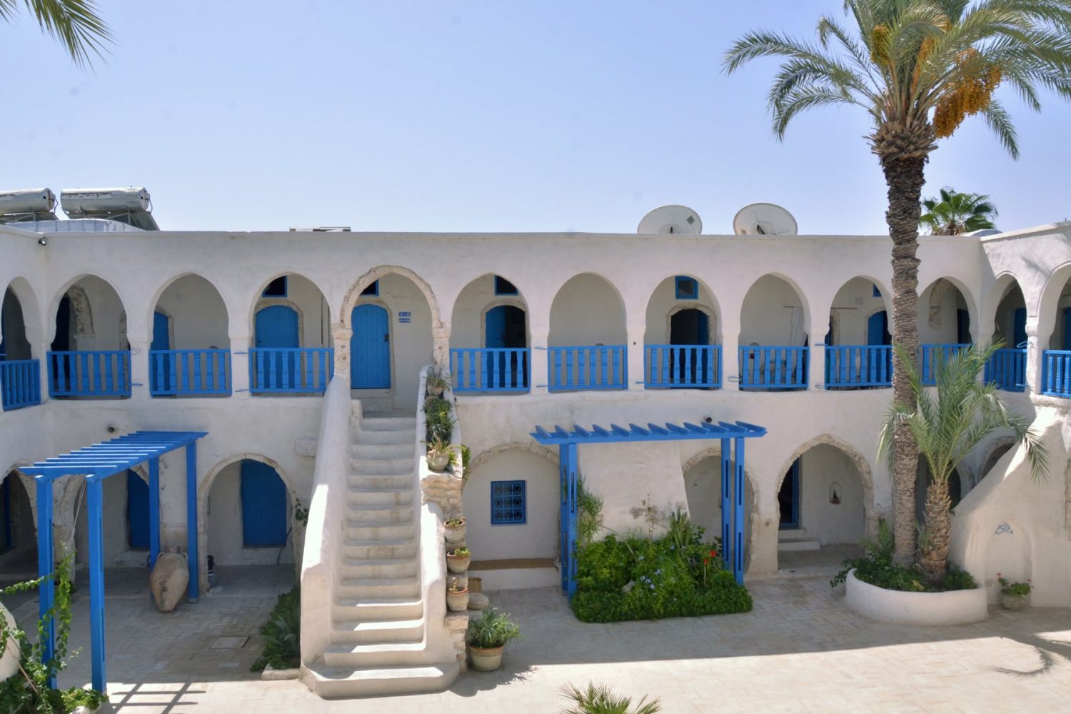 Djerba Funduk architecture