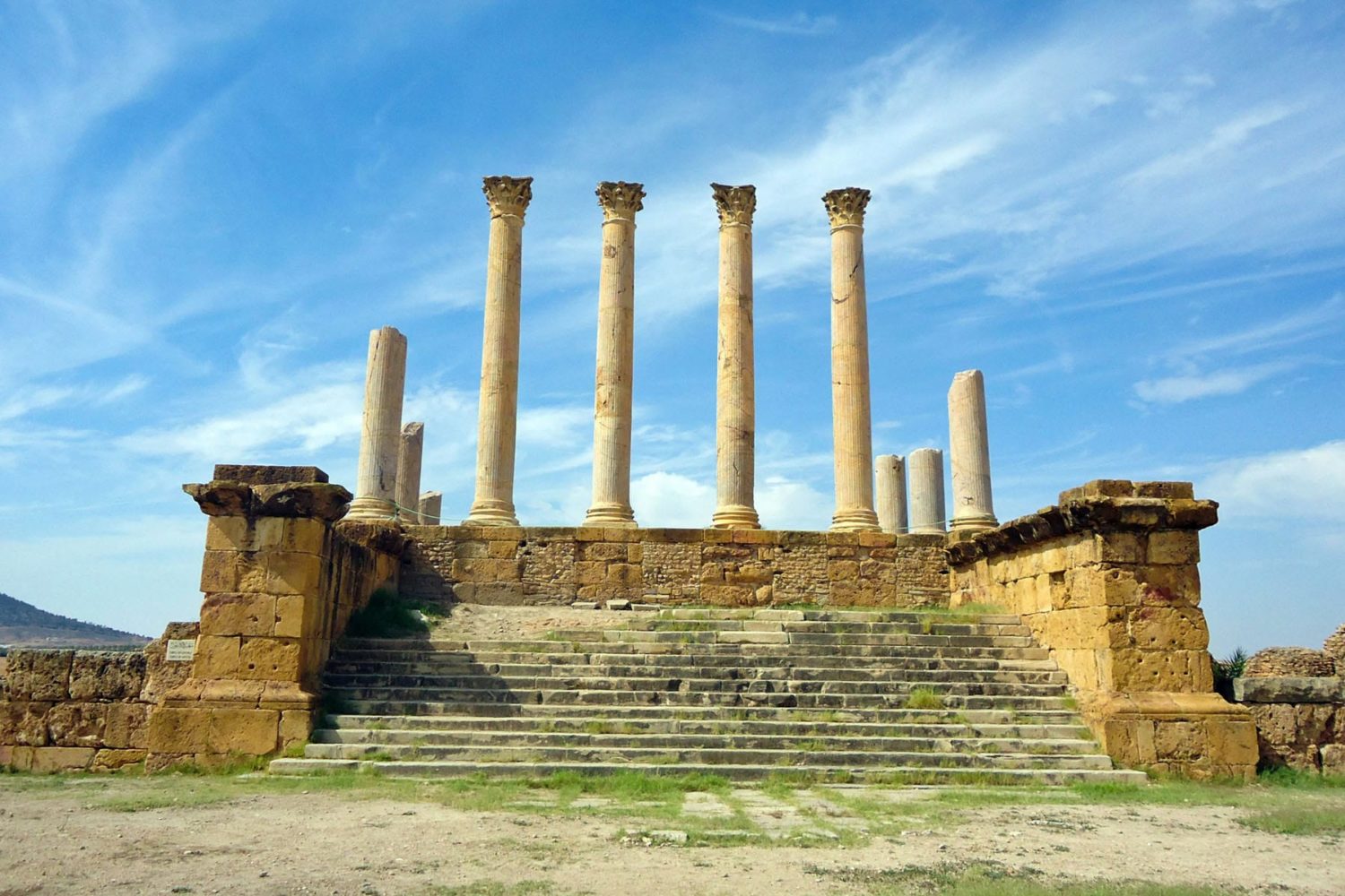 Ruines romaines Thuburbo Majus Temple du Capitole