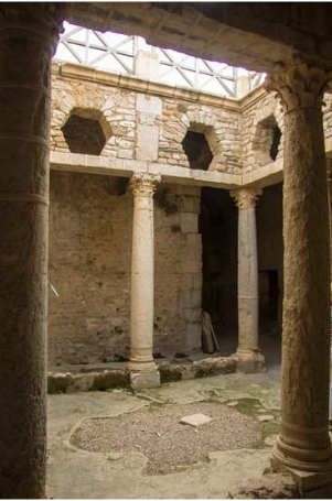 Roman Ruins: Bulla Regia Atruim